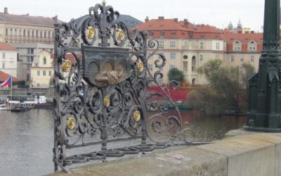 Las Leyendas del Puente de Carlos: Huevos, Bruncvík y una Bella Peluquera