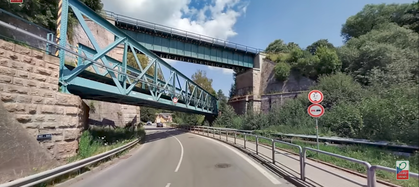 Screenshot_20250422_085946_com_google_android_youtube_MainActivity Puentes